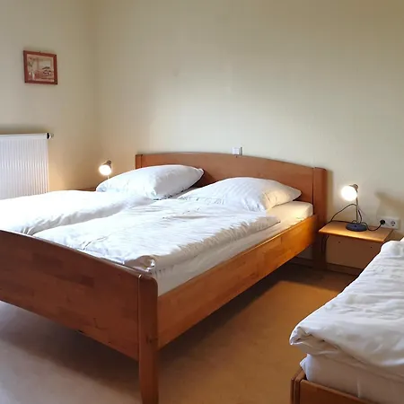 32 Ferienpark, Im Gruenen Paradies Nahe Wanderwegen Und Radstrecken Erholung Pur Im Teutoburger Wald Nieheim